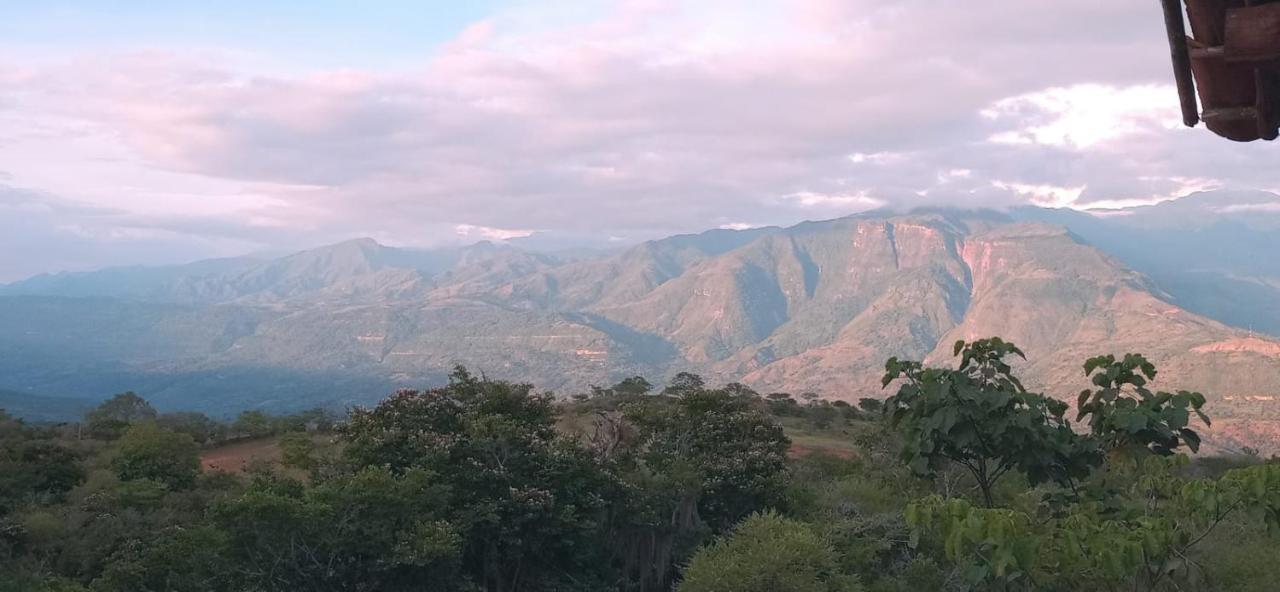 El Paraiso Posada Finca San Vicente บาริชารา ภายนอก รูปภาพ